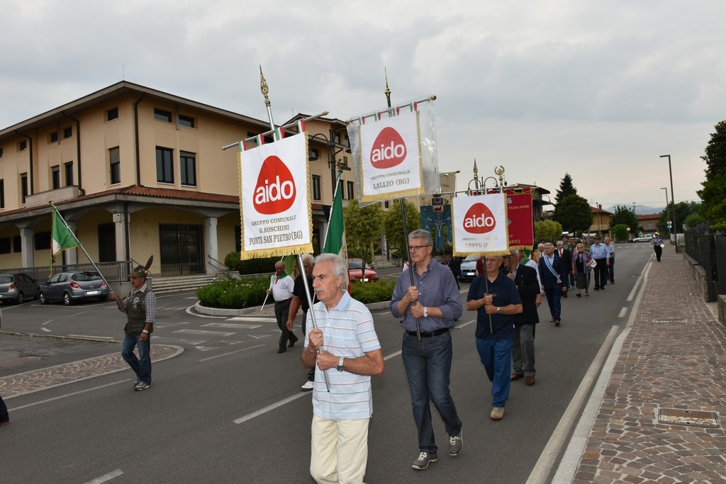 2015.06.14 40° Aido Grassobbio - Via Amerigo Vespucci presso Municipio - omaggio degli Alfieri