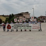 2015.06.14 - 40° Aido Grassobbio - Via Papa Giovanni XXIII - arrivo corteo presso la chiesa Santa Famiglia di Nazaret