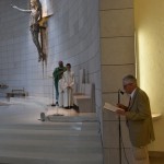 2015.06.14 - 40° Aido Grassobbio - Via Papa Giovanni XXIII - interno Chiesa Santa Famiglia di Nazaret - preghiera del Donatore scritta dal fondatore Giorgio Brumat letta dal Pres. Aido Grassobbio Everardo Cividini