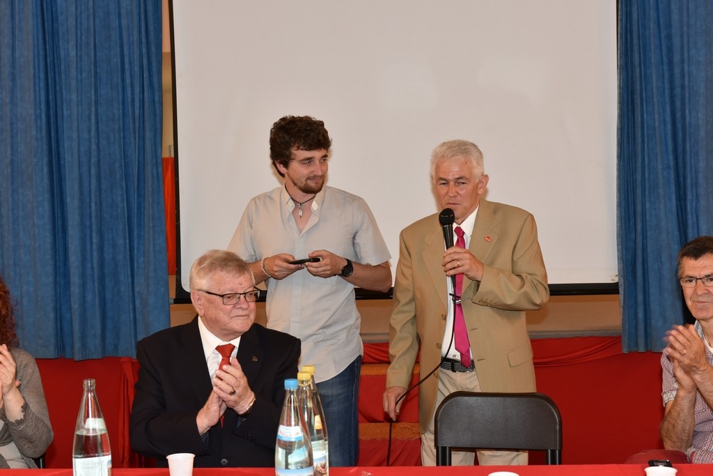 2015.06.14 - 40° Aido Grassobbio - Via Papa Giovanni XXIII  -  Sala della Comunità - ringraziamento del Presidente Aido Grassobbio al Reverendo Curato Don Luca Gambirasio per ospitalità al quarantesimo Aido