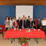 2015.06.14 - 40° Aido Grassobbio - Via Papa Giovanni XXIII  -  Sala della Comunità - foto ricordo - Monica Vescovi, Simonetta Sorti, Don Luca Gambirasio, Mariangela Rottoli, Leonida Pozzi, Everardo Cividini, Silvio Colagrande, Diego Rota, Lina Bonzani, mogli di Silvio Colagrande, Pres. ADMO Carmen Pugliese e Giacomo Anfuso